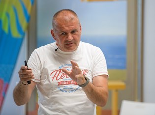 19052026_djeca i tipkovnica_00002.jpg